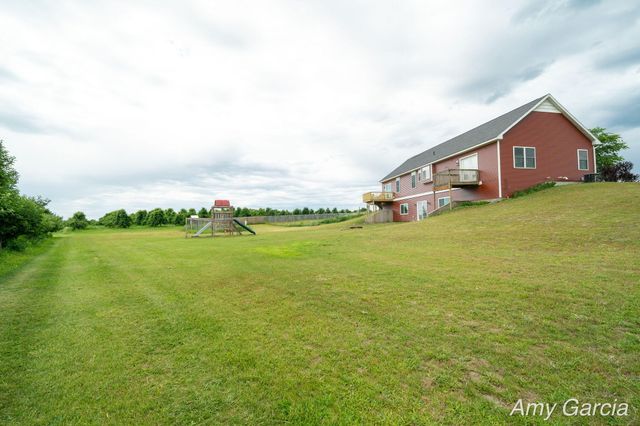 4630 Wild Locust Street, Kent City, MI 49330