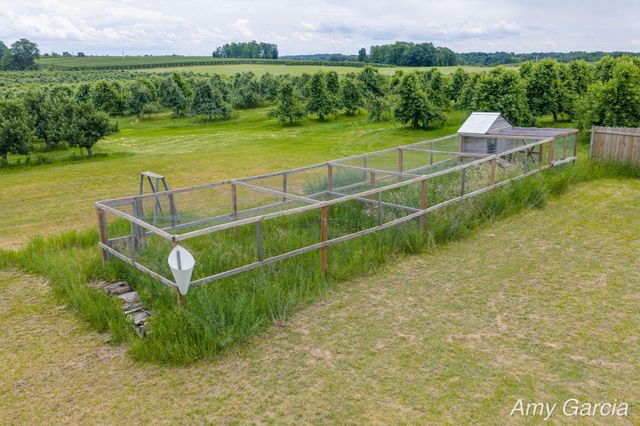 4630 Wild Locust Street, Kent City, MI 49330