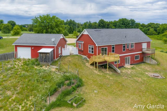 4630 Wild Locust Street, Kent City, MI 49330