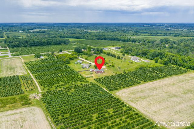 4630 Wild Locust Street, Kent City, MI 49330