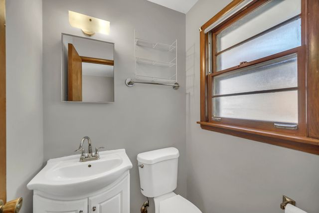 1219 Woodridge Street, Round Lake Beach, IL 60073