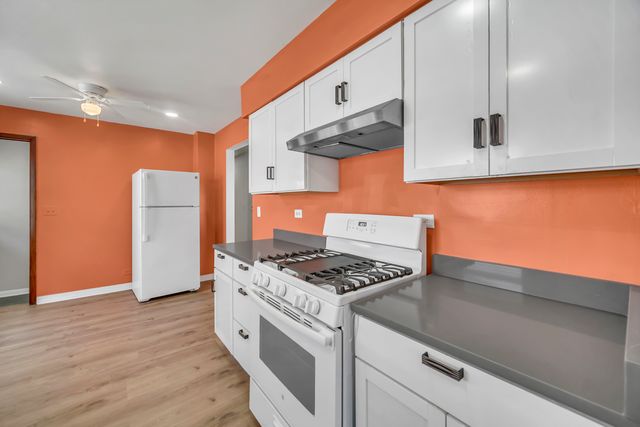 1219 Woodridge Street, Round Lake Beach, IL 60073