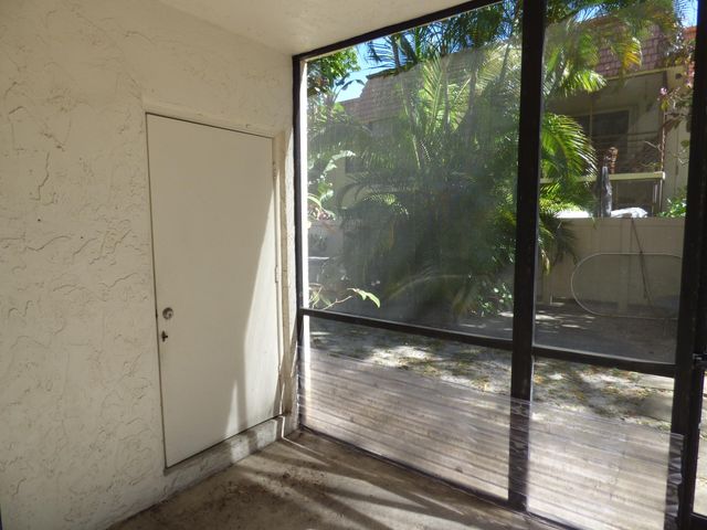 132 S South Cypress Road, Pompano Beach, FL 33060