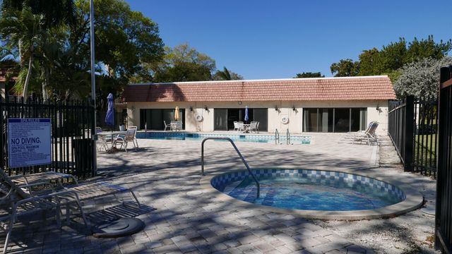 132 S South Cypress Road, Pompano Beach, FL 33060