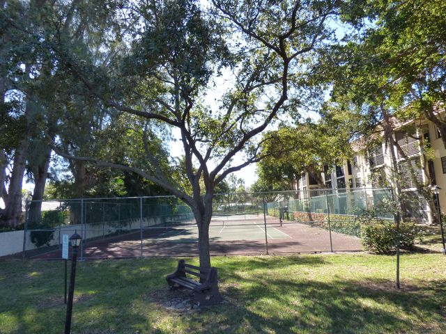 132 S South Cypress Road, Pompano Beach, FL 33060