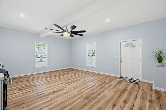 702 Maple Avenue, Burlington, NC 27215