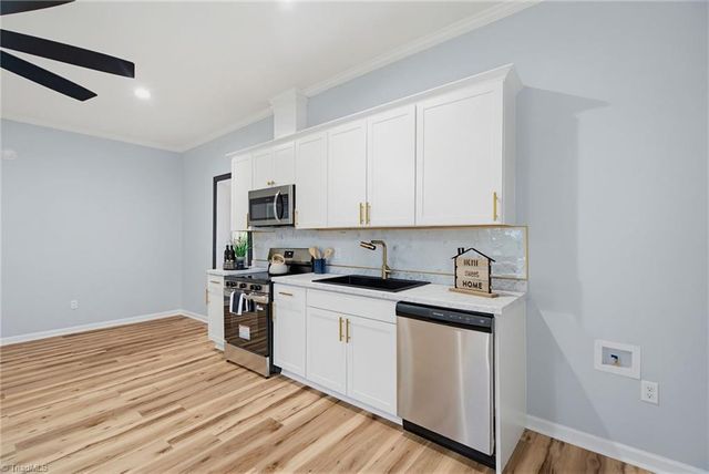 702 Maple Avenue, Burlington, NC 27215