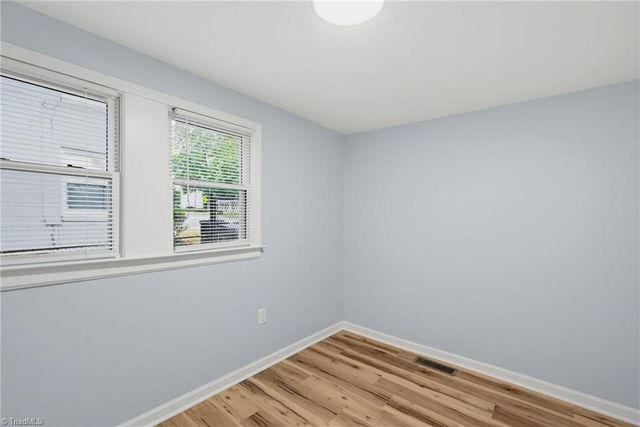 702 Maple Avenue, Burlington, NC 27215