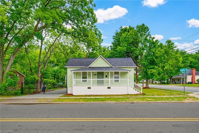 702 Maple Avenue, Burlington, NC 27215