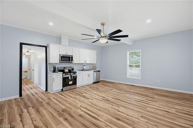 702 Maple Avenue, Burlington, NC 27215