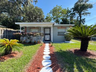 1504 WINTHROP Street, Jacksonville, FL 32206