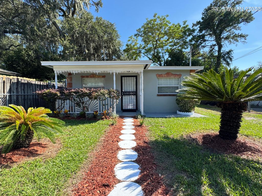 1504 WINTHROP Street, Jacksonville, FL 32206