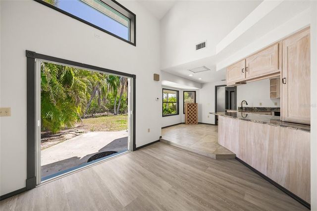 7677 SADDLE CREEK TRAIL, Sarasota, FL 34241