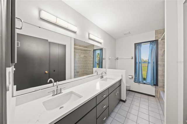 7677 SADDLE CREEK TRAIL, Sarasota, FL 34241