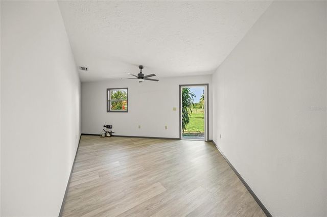 7677 SADDLE CREEK TRAIL, Sarasota, FL 34241