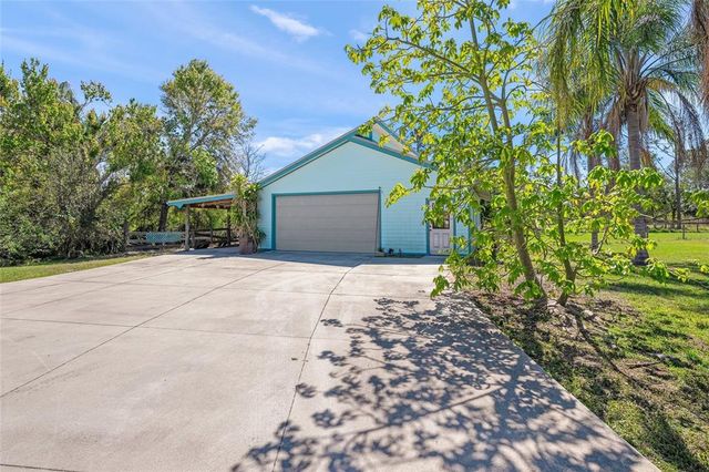 7677 SADDLE CREEK TRAIL, Sarasota, FL 34241