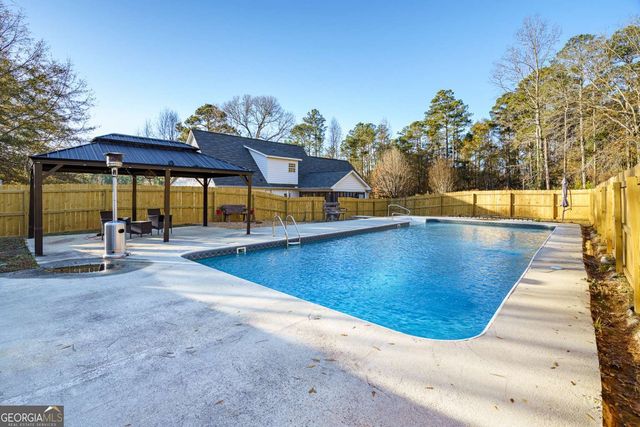 121 Sheppard Road, Meansville, GA 30256