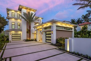 6107 N Ocean Blvd, Ocean Ridge, FL 33435