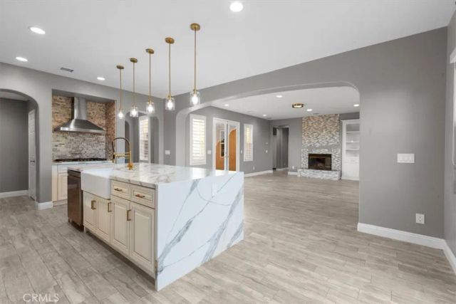 4332 Cantada, Corona, CA 92883