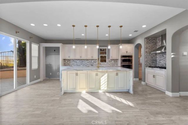 4332 Cantada, Corona, CA 92883