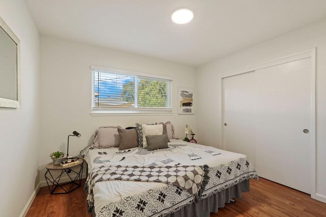 2127 Oxford Way, Lodi, CA 95242