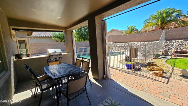 3725 E Northern Dancer Road, Tucson, AZ 85739