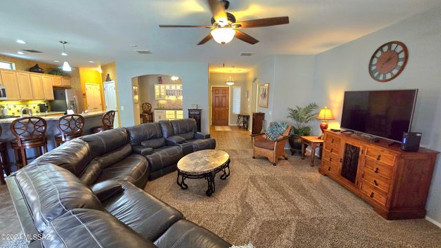 3725 E Northern Dancer Road, Tucson, AZ 85739