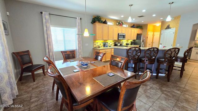 3725 E Northern Dancer Road, Tucson, AZ 85739