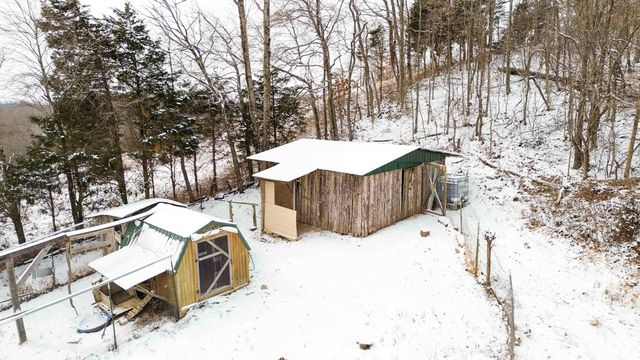 489 Sally J Road, Mt Vernon, KY 40456