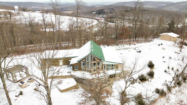 489 Sally J Road, Mt Vernon, KY 40456