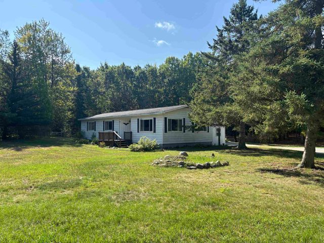 2247 Oakridge Drive, Farwell, MI 48622