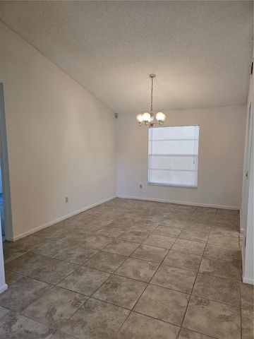 2106 DARLINGTON OAK DRIVE, Seffner, FL 33584