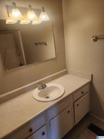 102 Running Brook Rd Unit 102, Hoover, AL 35226