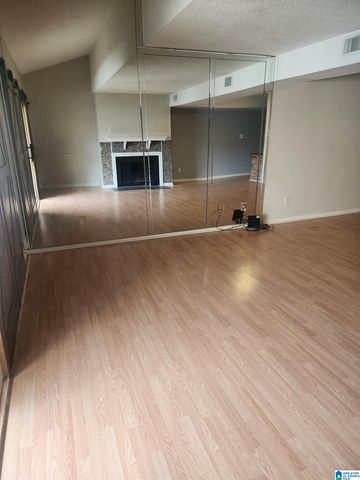 102 Running Brook Rd Unit 102, Hoover, AL 35226