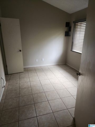 102 Running Brook Rd Unit 102, Hoover, AL 35226