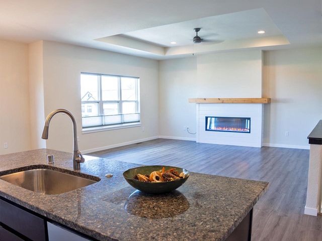 534 Foxfield ROAD, Oregon, WI 53575