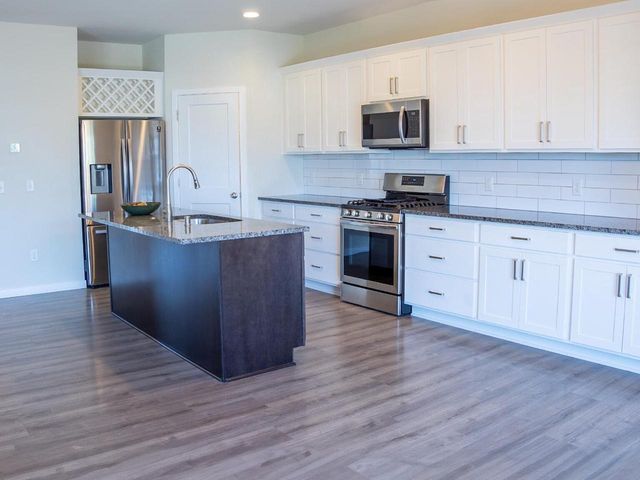 534 Foxfield ROAD, Oregon, WI 53575