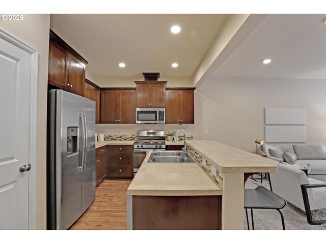 21836 Sw BERKSHIRE Ter, Sherwood, OR 97140