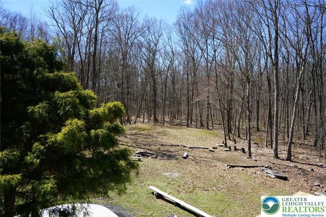 1240 Howeytown Road, East Stroudsburg, PA 18302