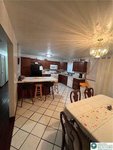 1240 Howeytown Road, East Stroudsburg, PA 18302