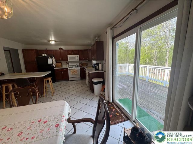 1240 Howeytown Road, East Stroudsburg, PA 18302