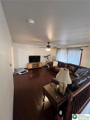 1240 Howeytown Road, East Stroudsburg, PA 18302