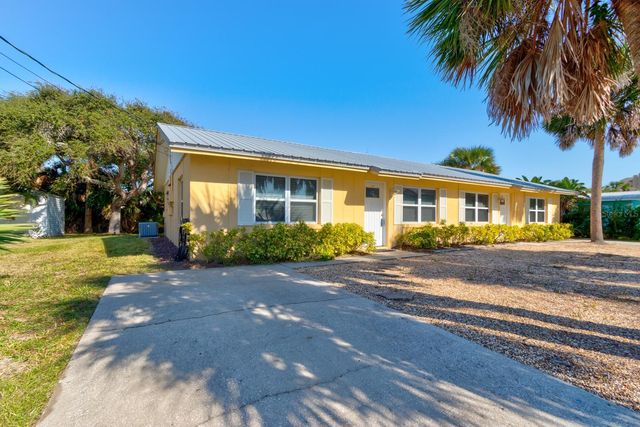 712 OAKWOOD AVENUE, New Smyrna Beach, FL 32169