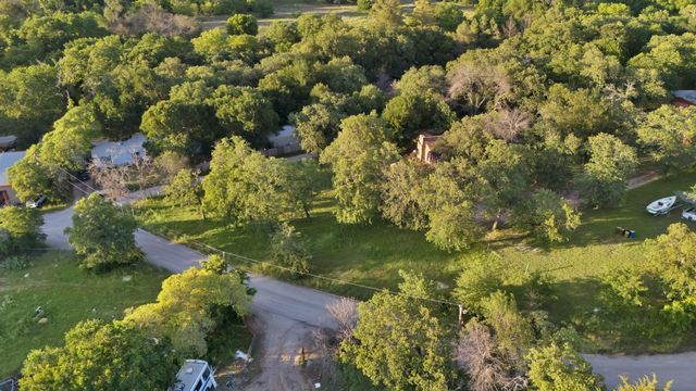5484 Crest Drive, Fort Worth, TX 76179