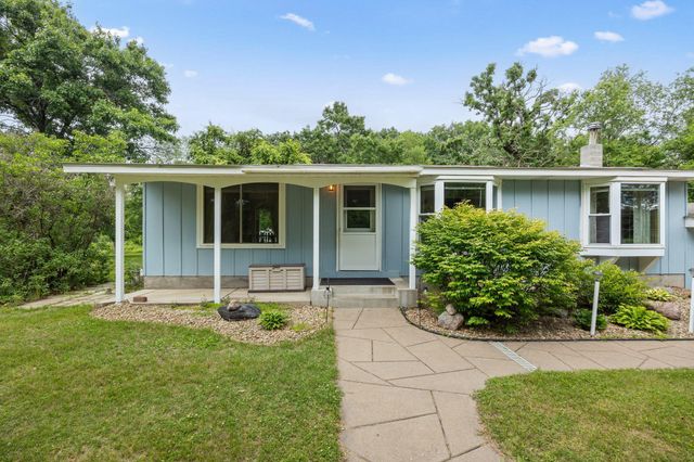 5240 318th Street, Stacy, MN 55079
