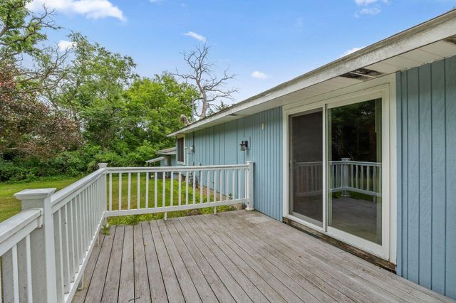 5240 318th Street, Stacy, MN 55079