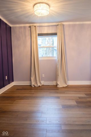8032 Chiltern Drive, Indianapolis, IN 46268