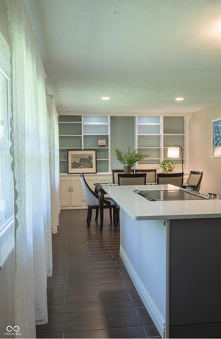 8032 Chiltern Drive, Indianapolis, IN 46268