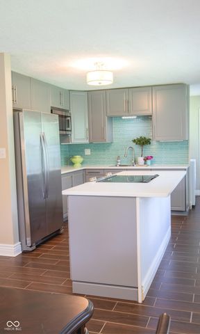 8032 Chiltern Drive, Indianapolis, IN 46268
