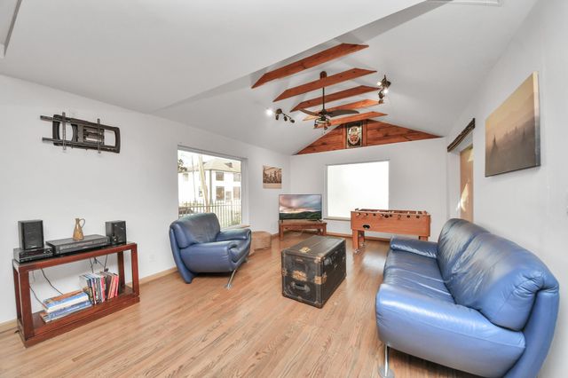 2402 Barbee Street, Houston, TX 77004